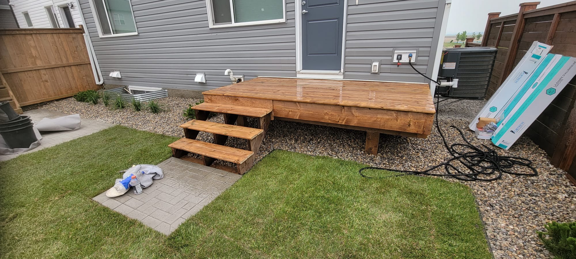 Multi-level deck