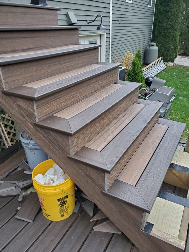 Composite deck
